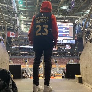 Meet your Posher, Dylan